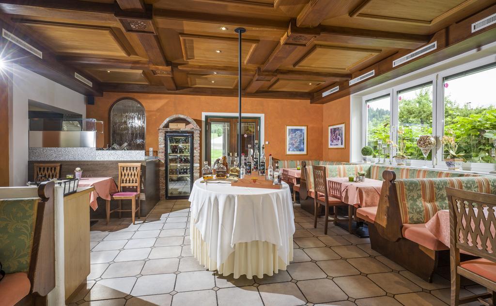 Hotel Alpenhof Вестендорф Экстерьер фото